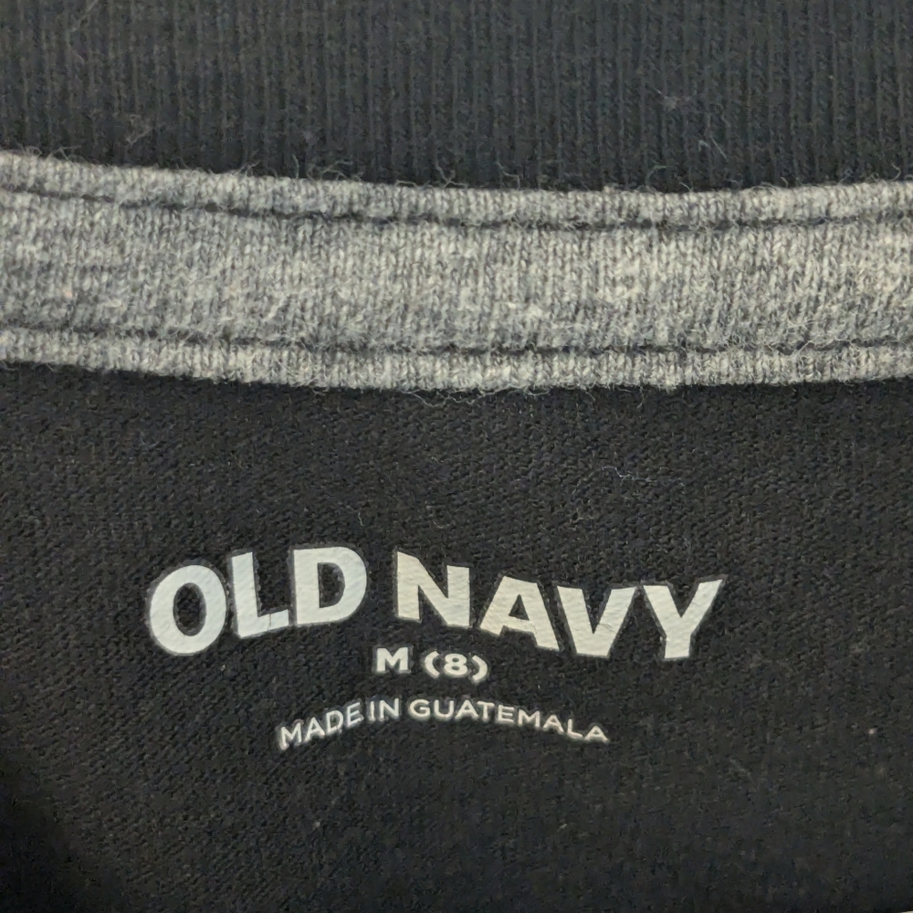4️⃣ FOUR Old Navy Boy's Graphic T-Shirts - Gray, Green, & Black - Picture 6 of 10